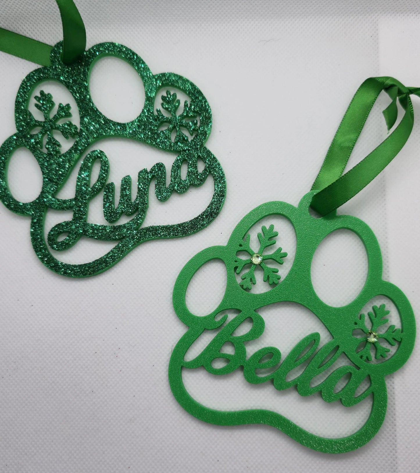 Personalized Paw Print Christmas Ornament – Custom Pet Name